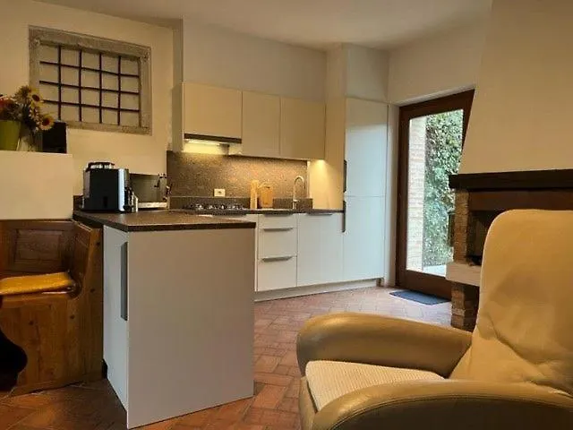 Ferienhaus In Carlotte Mit Eigenem Garten لاتيزي 0*,