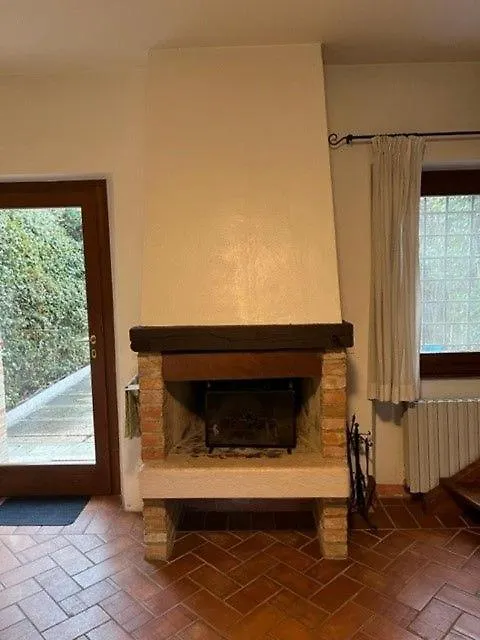 Ferienhaus In Carlotte Mit Eigenem Garten لاتيزي